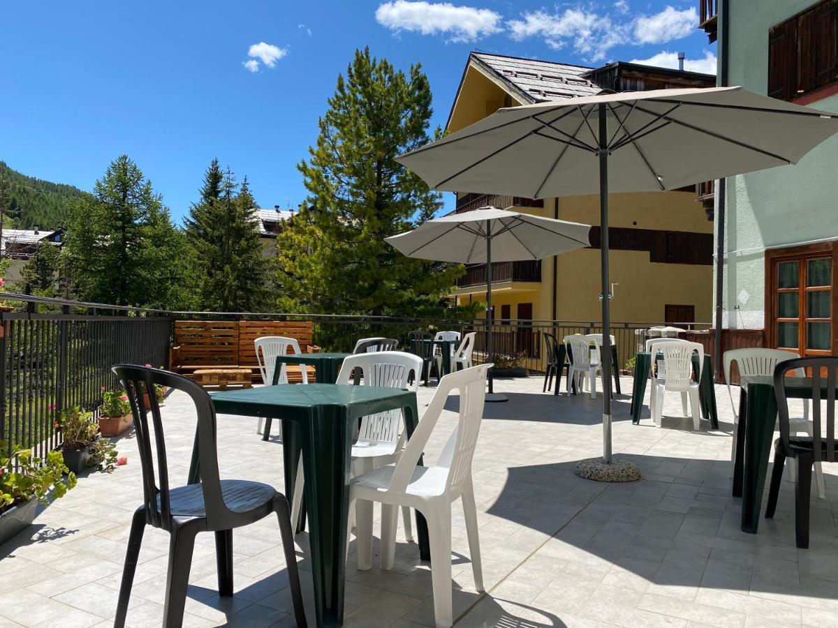 Chalet Della Luna กลาวิแอเร ภายนอก รูปภาพ