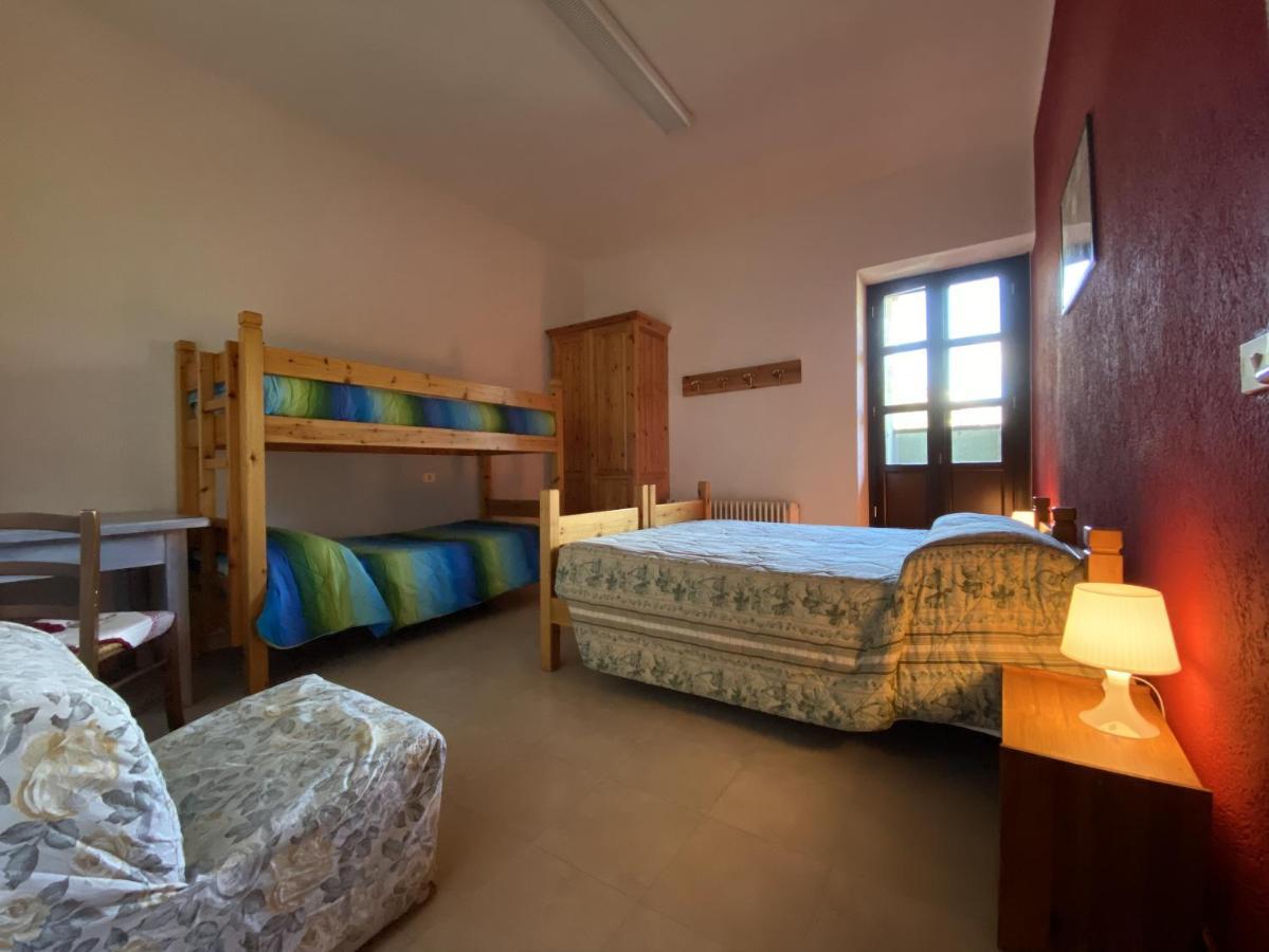 Chalet Della Luna กลาวิแอเร ภายนอก รูปภาพ
