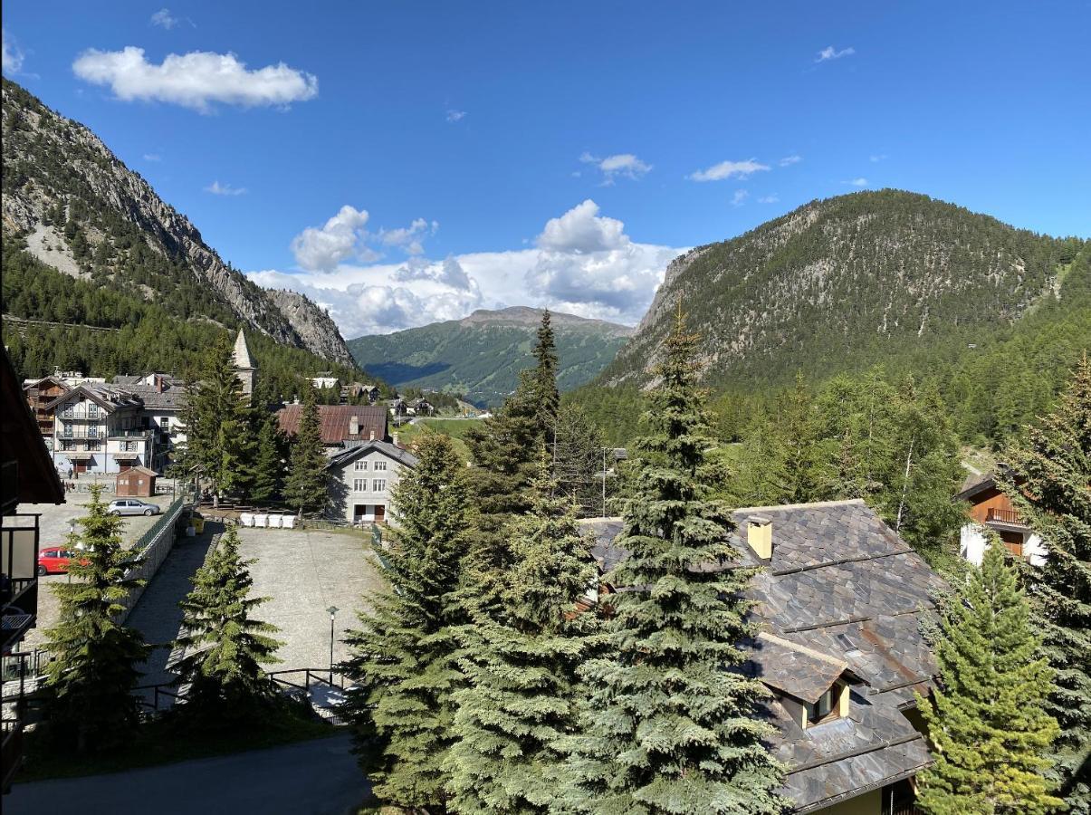 Chalet Della Luna กลาวิแอเร ภายนอก รูปภาพ